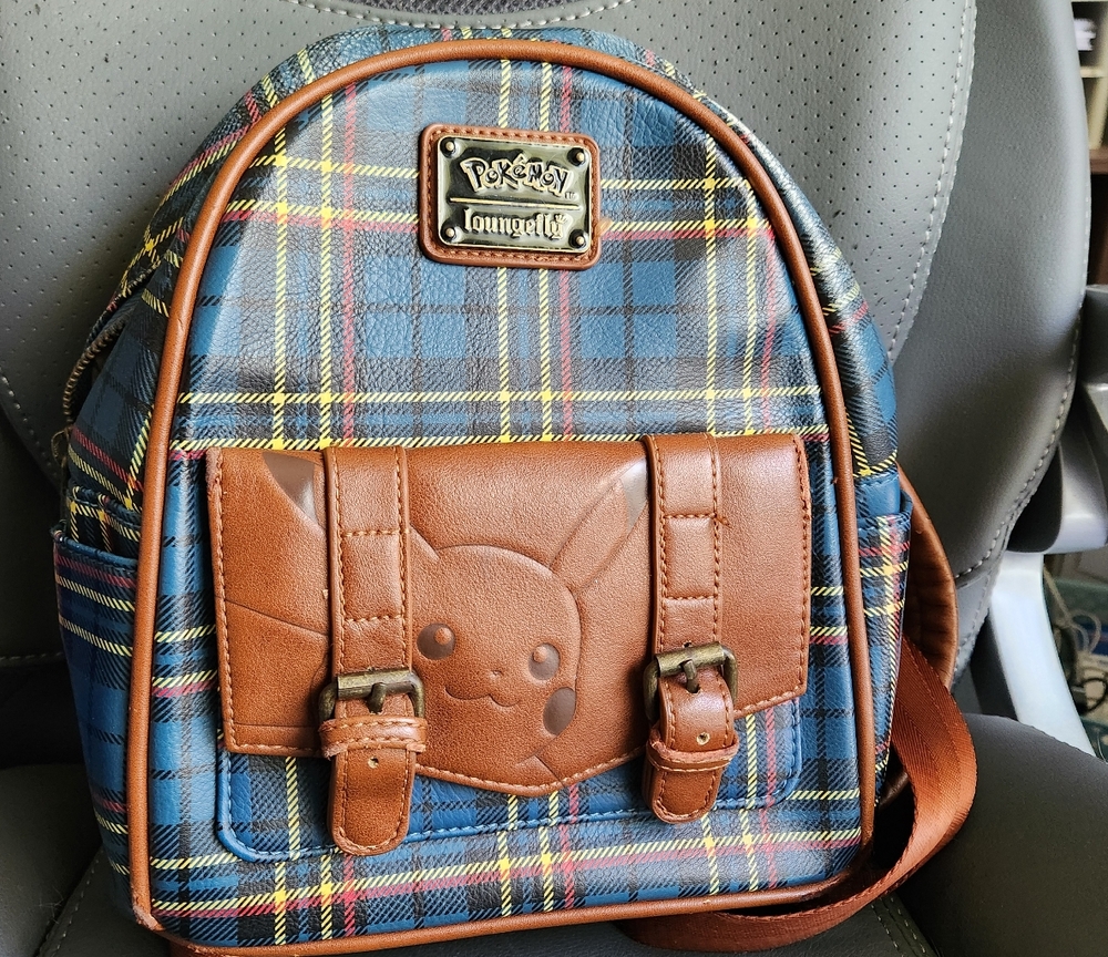 Loungefly Pokemon Plain  Backpack